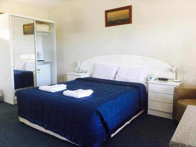 Springsure Overlander Motel Exteriör bild
